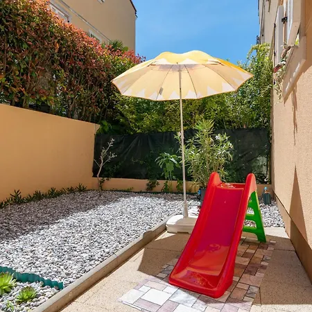 With A Parking Space - 22972 Apartmán